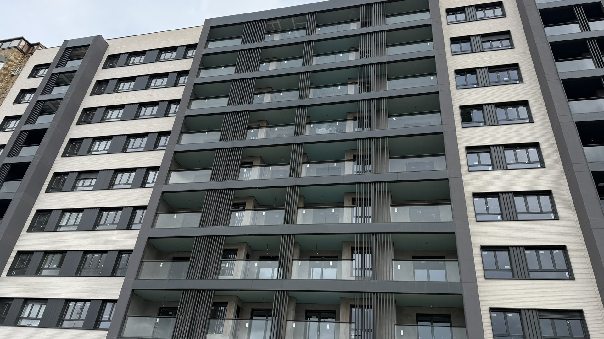 Fachada modular del Edificio Origen